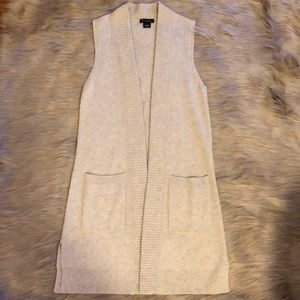 Cashmere sweater vest / cardigan
